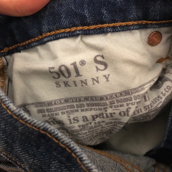 Levi’s 501 Jeans - Picture 7 of 9